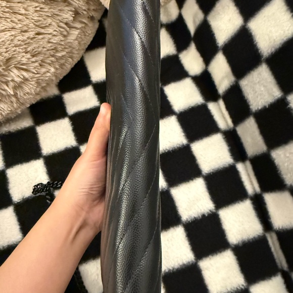 Saint Laurent Groan De Poudre monogram medium Cassandre wallet on chain so black - Picture 3 of 10